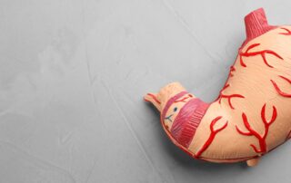 úlcera gástrica causas síntomas y tratamiento